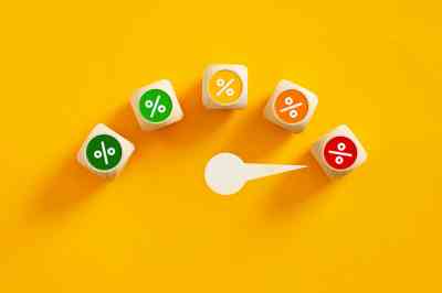 Tachometer mit Pfeil der den höchsten Prozentsatz anzeigt - © Cagkan - Adobe Stock.com